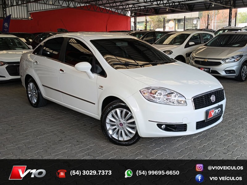 LINEA 1.8 ESSENCE 16V FLEX 4P AUTOMATIZADO - 2013 - CAXIAS DO SUL