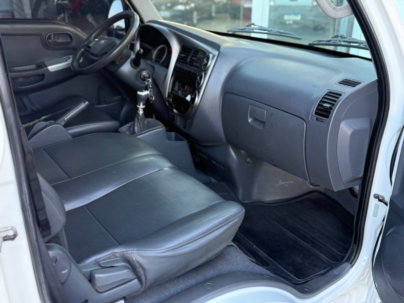 BONGO 2.5 K-2500 4X2 CS TURBO DIESEL 2P MANUAL - 2016 - CAXIAS DO SUL