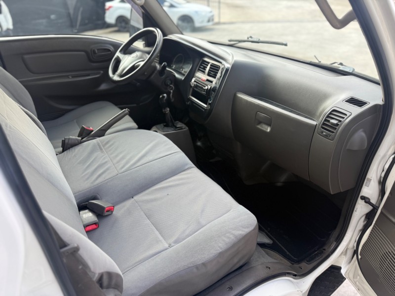 HR 2.5 TCI HD BAU 4X2 8V 97CV TURBO INTERCOOLER DIESEL 2P MANUAL - 2012 - CAXIAS DO SUL