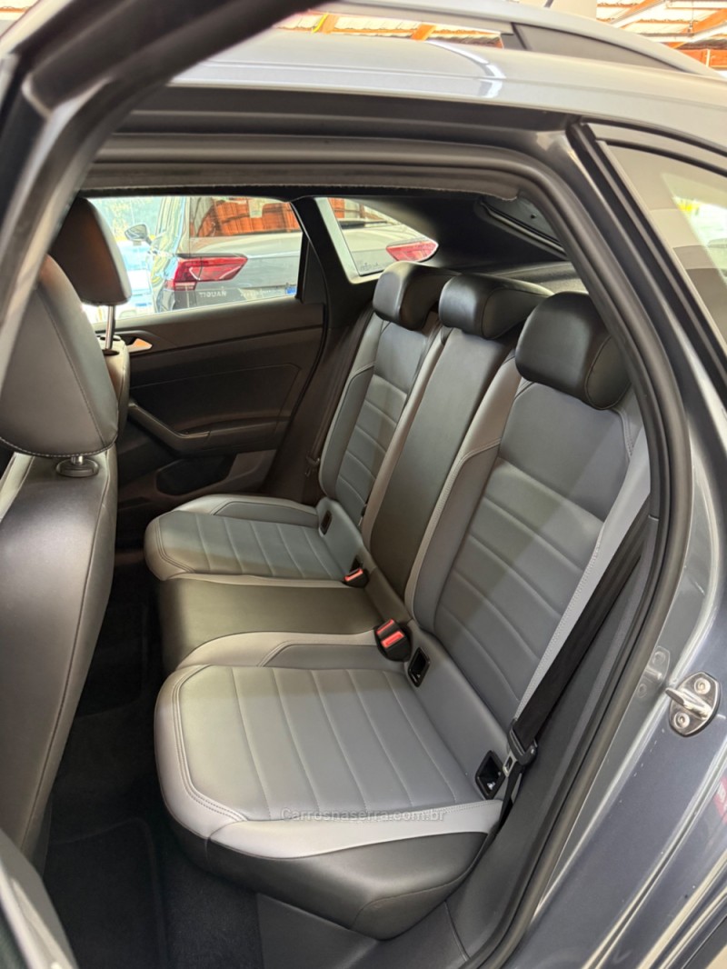 NIVUS 1.0 TSI HIGHLINE FLEX 4P AUTOMÁTICO - 2021 - FARROUPILHA