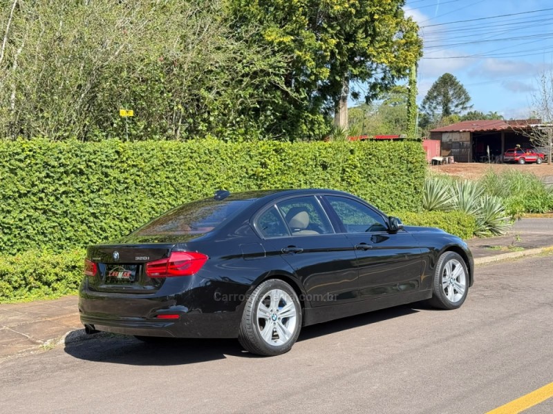 320I 2.0 16V TURBO ACTIVE FLEX 4P AUTOMÁTICO - 2016 - DOIS IRMãOS
