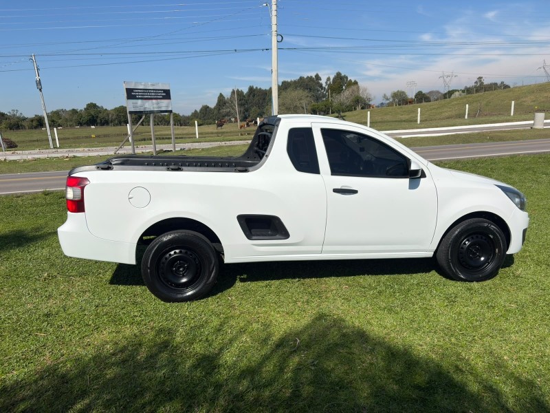 MONTANA 1.4 MPFI LS CS 8V FLEX 2P MANUAL - 2014 - FARROUPILHA