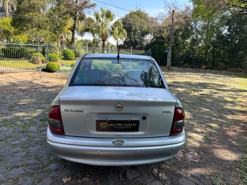 CORSA 1.0 MPFI CLASSIC SEDAN SPIRIT 8V FLEX 4P MANUAL - 2008 - IVOTI