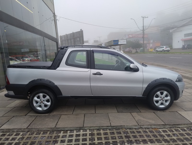 STRADA 1.6 MPI TREKKING CD 16V FLEX 2P MANUAL - 2013 - CAXIAS DO SUL