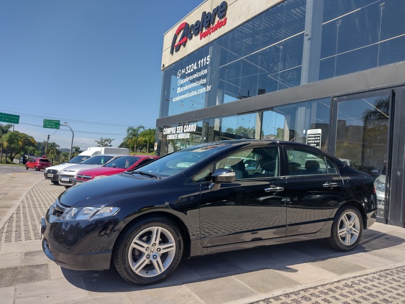 CIVIC 1.8 EXS 16V GASOLINA 4P AUTOMÁTICO - 2007 - CAXIAS DO SUL