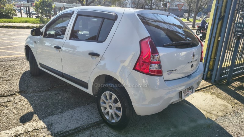 SANDERO 1.0 EXPRESSION 16V FLEX 4P MANUAL - 2013 - CAXIAS DO SUL