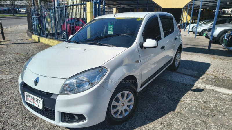 SANDERO 1.0 EXPRESSION 16V FLEX 4P MANUAL - 2013 - CAXIAS DO SUL