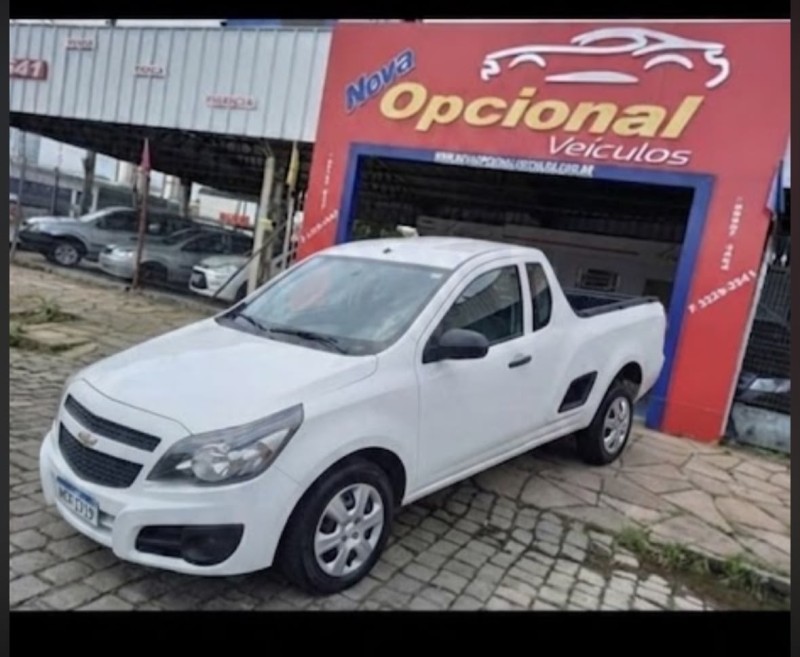 montana 1.4 mpfi ls cs 8v flex 2p manual 2014 caxias do sul
