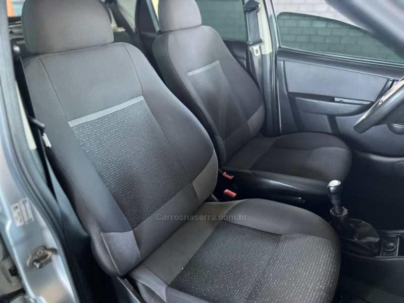 CELTA 1.0 MPFI LT 8V FLEX 4P MANUAL - 2012 - CAXIAS DO SUL