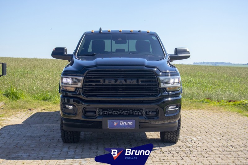 2500 LARAMIE 6.7 NIGHT ED TURBO CD 4X4 DIESEL 4P AUTOMÁTICO - 2022 - PALMEIRA DAS MISSõES