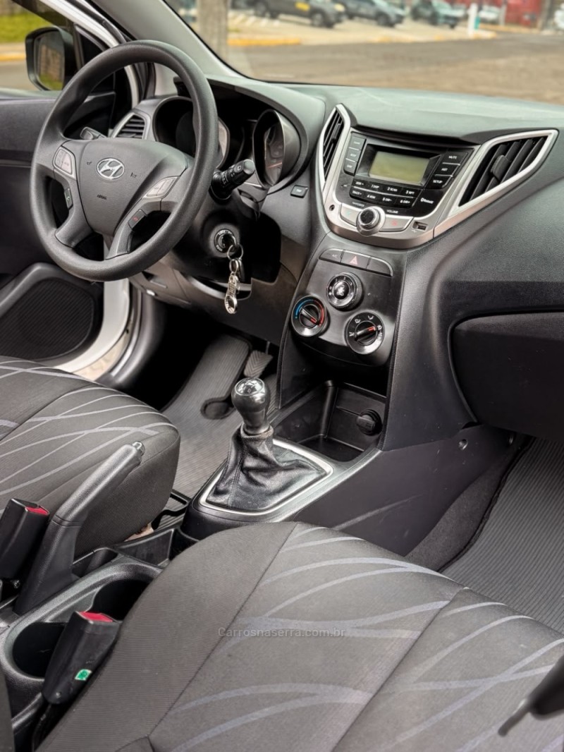 HB20 1.0 COMFORT 12V FLEX 4P MANUAL - 2013 - NOVO HAMBURGO