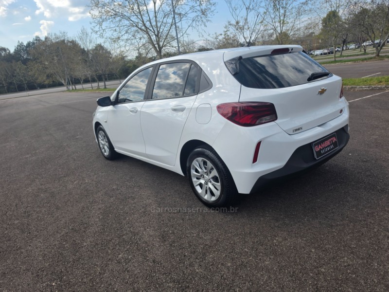 ONIX 1.0 LT 12V FLEX 4P MANUAL - 2020 - BENTO GONçALVES