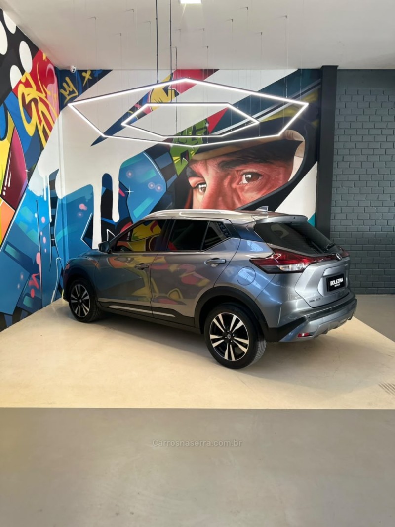 KICKS 1.6 ADVANCE 16V FLEX 4P AUTOMÁTICO - 2022 - NOVO HAMBURGO