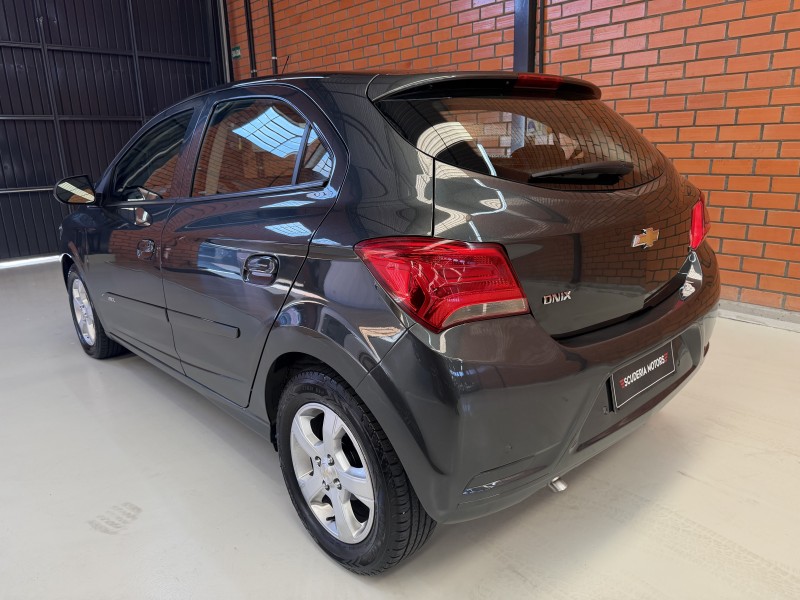 ONIX 1.4 MPFI LT 8V FLEX 4P MANUAL - 2019 - BENTO GONçALVES