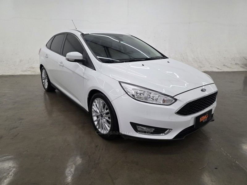 focus 1.6 se sedan 16v flex 4p automatico 2016 caxias do sul