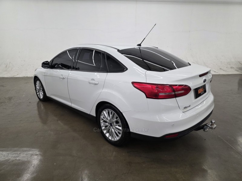FOCUS 1.6 SE SEDAN 16V FLEX 4P AUTOMÁTICO - 2016 - CAXIAS DO SUL