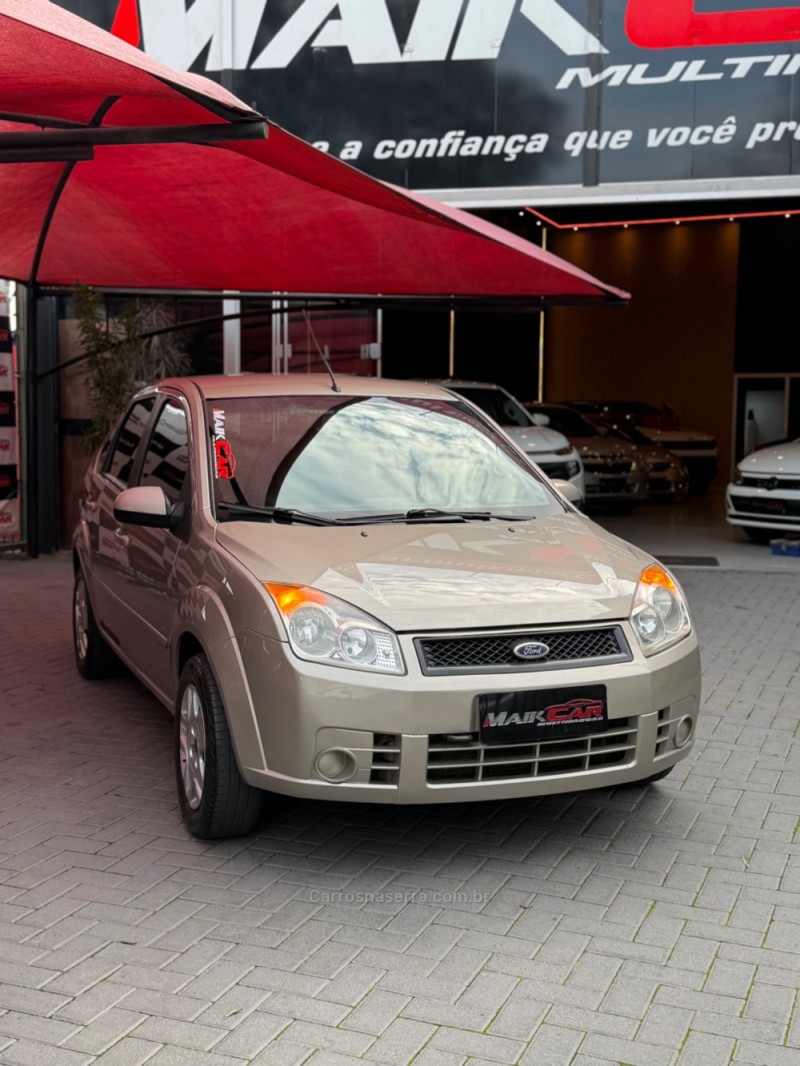 FIESTA 1.6 MPI CLASS SEDAN 8V FLEX 4P MANUAL - 2009 - ESTâNCIA VELHA