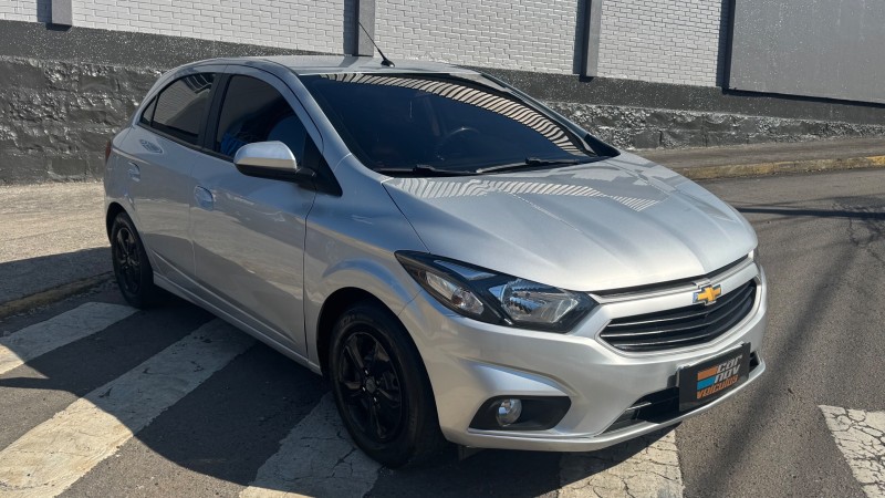 onix 1.0 lt 8v flex 4p manual 2019 caxias do sul