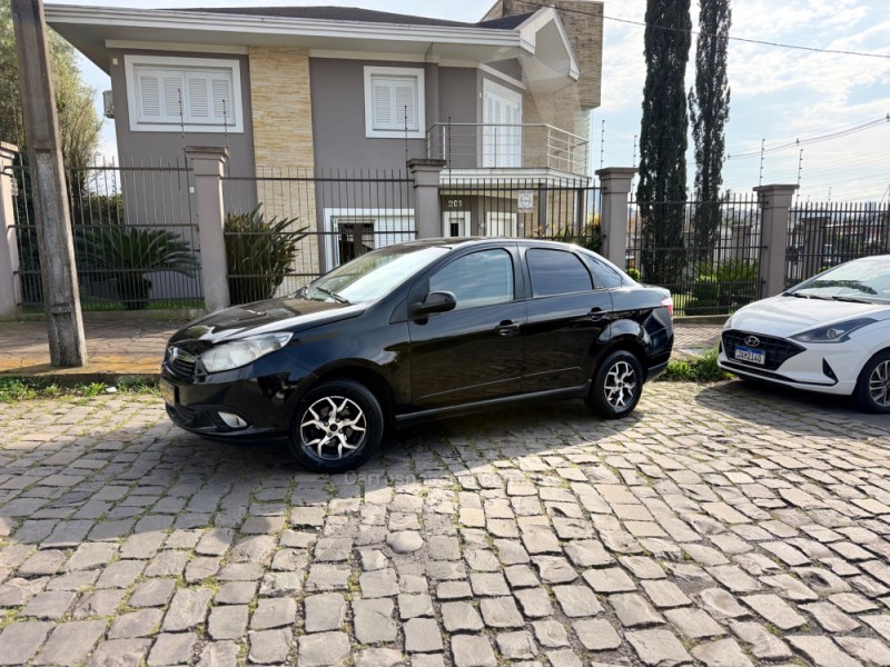 GRAND SIENA 1.4 MPI ATTRACTIVE 8V FLEX 4P MANUAL - 2013 - CAXIAS DO SUL
