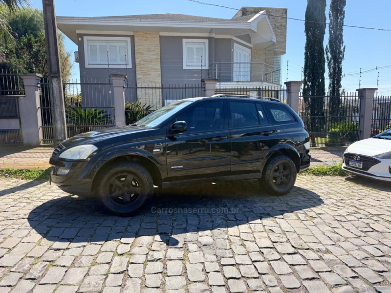 KYRON 2.0 XDI 200KY 4X4 16V TURBO INTERCOOLER DIESEL 4P AUTOMÁTICO - 2011 - CAXIAS DO SUL