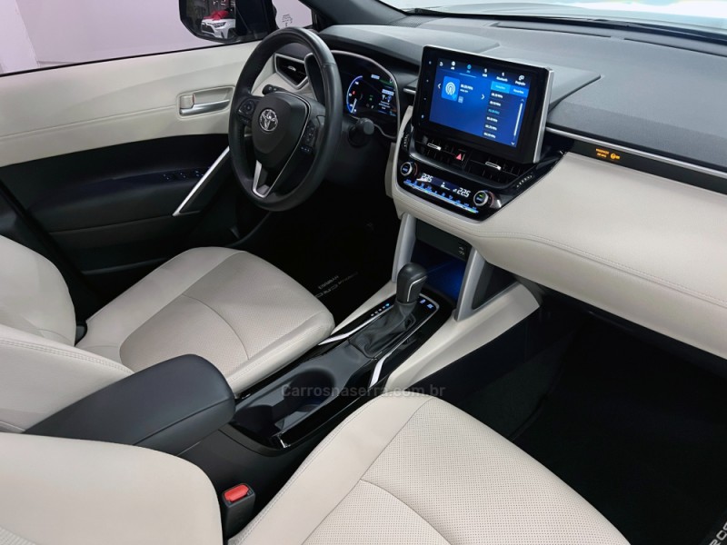 COROLLA 1.8 CROSS XRX 16V HÍBRIDO 4P AUTOMÁTICO - 2024 - FLORES DA CUNHA