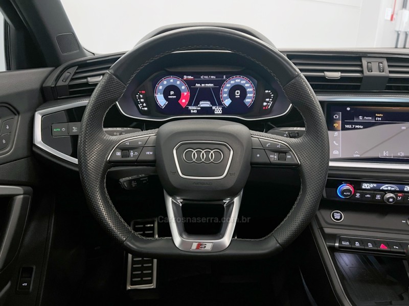 Q3 2.0 TFSI SPORTBACK PERFORMANCE BLACK QUATTRO GASOLINA 4P AUTOMÁTICO - 2023 - FLORES DA CUNHA