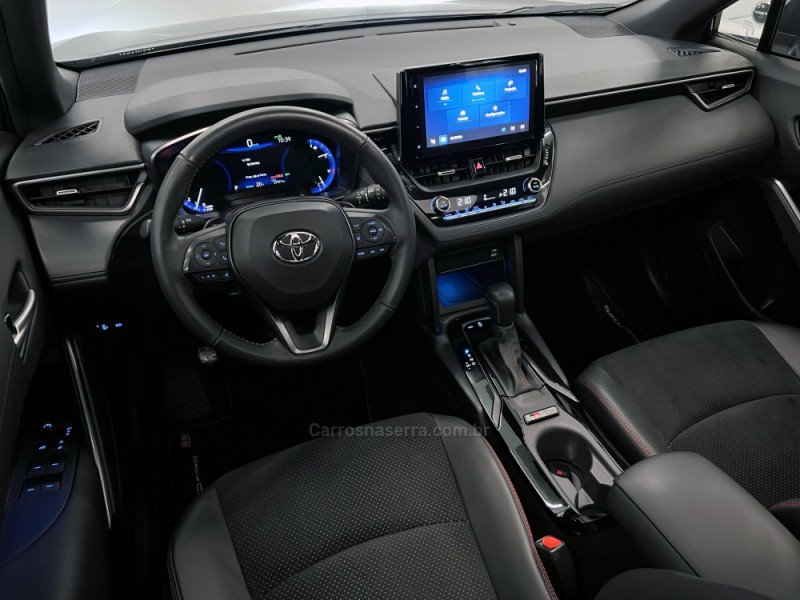 COROLLA 2.0 CROSS GR-S 16V FLEX 4P AUTOMÁTICO - 2024 - FLORES DA CUNHA