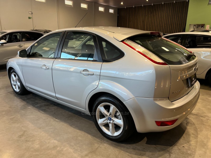 FOCUS 1.6 GLX 16V FLEX 4P MANUAL - 2012 - CAXIAS DO SUL