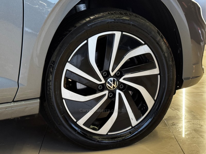 POLO 1.0 170 TSI 12V HIGHLINE FLEX 4P AUTOMÁTICO - 2025 - DOIS IRMãOS