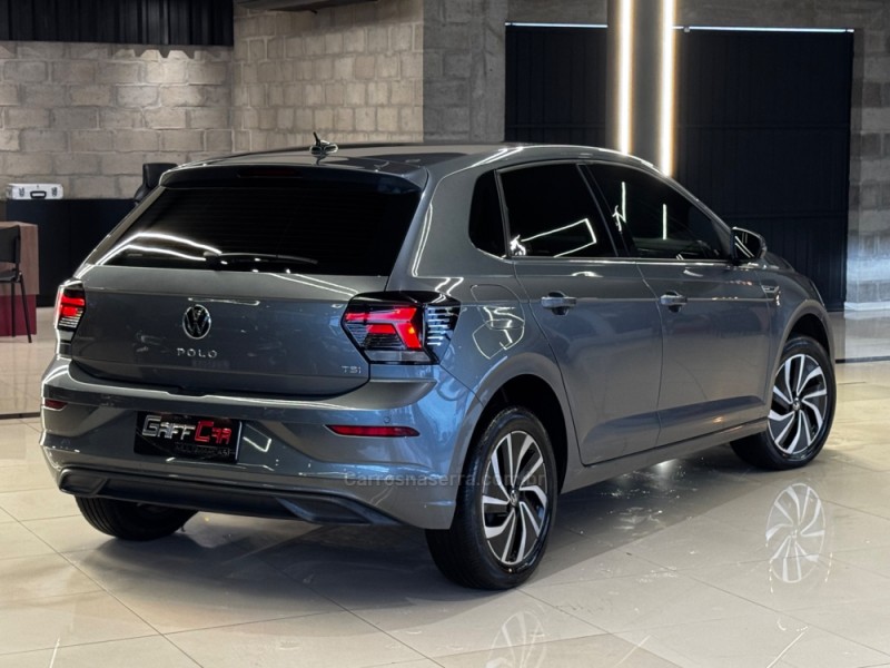 POLO 1.0 170 TSI 12V HIGHLINE FLEX 4P AUTOMÁTICO - 2025 - DOIS IRMãOS