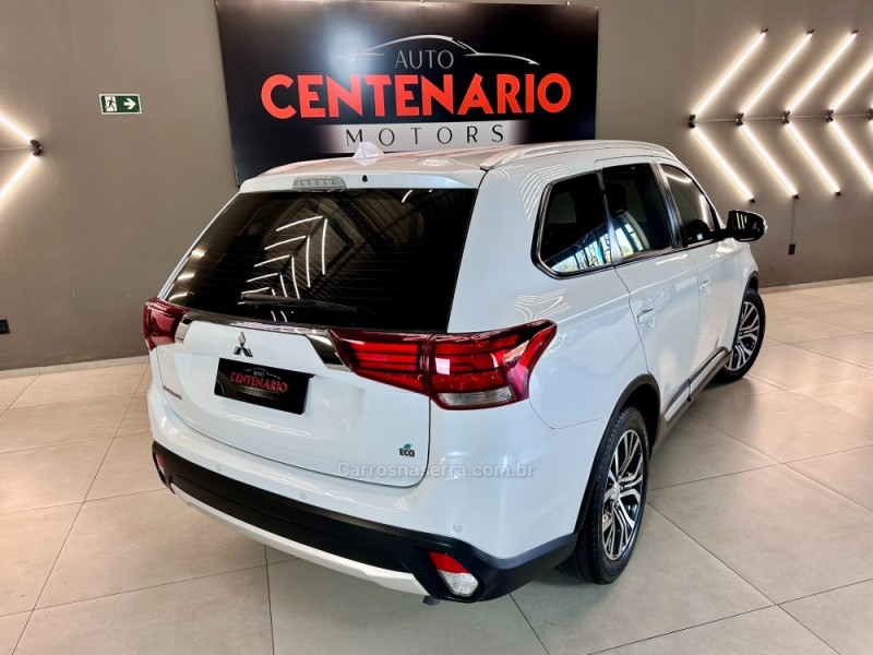OUTLANDER 2.0 16V GASOLINA 4P AUTOMÁTICO - 2018 - SAPIRANGA