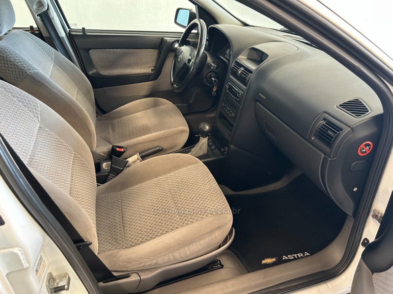 ASTRA 2.0 MPFI CD SEDAN 8V GASOLINA 4P AUTOMÁTICO - 2004 - NOVO HAMBURGO