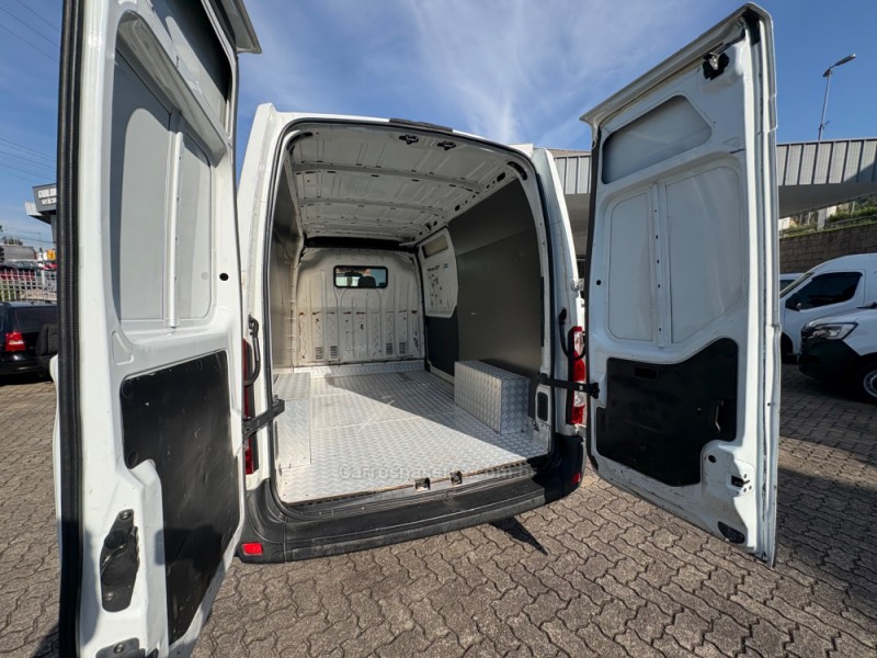 MASTER 2.3 EXTRA FURGÃO L3H2 16V TURBO INTERCOOLER DIESEL 4P MANUAL - 2015 - FARROUPILHA