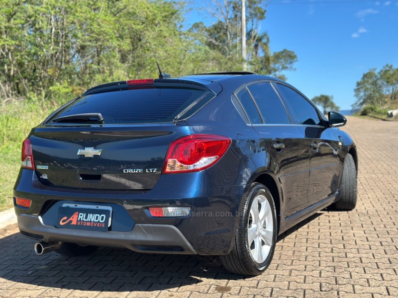 CRUZE 1.8 LTZ SPORT6 16V FLEX 4P AUTOMÁTICO - 2013 - PAROBé