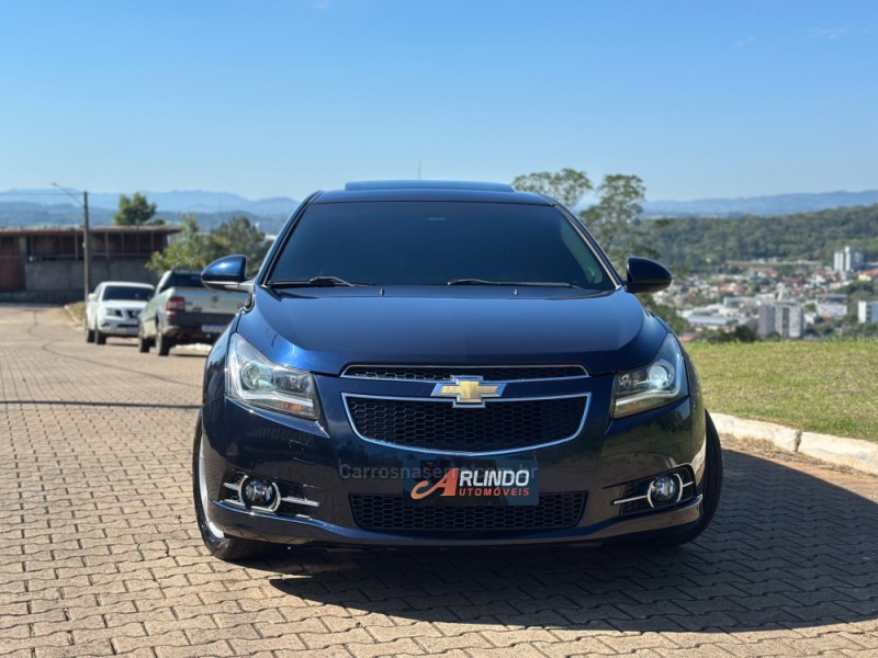 CRUZE 1.8 LTZ SPORT6 16V FLEX 4P AUTOMÁTICO - 2013 - PAROBé