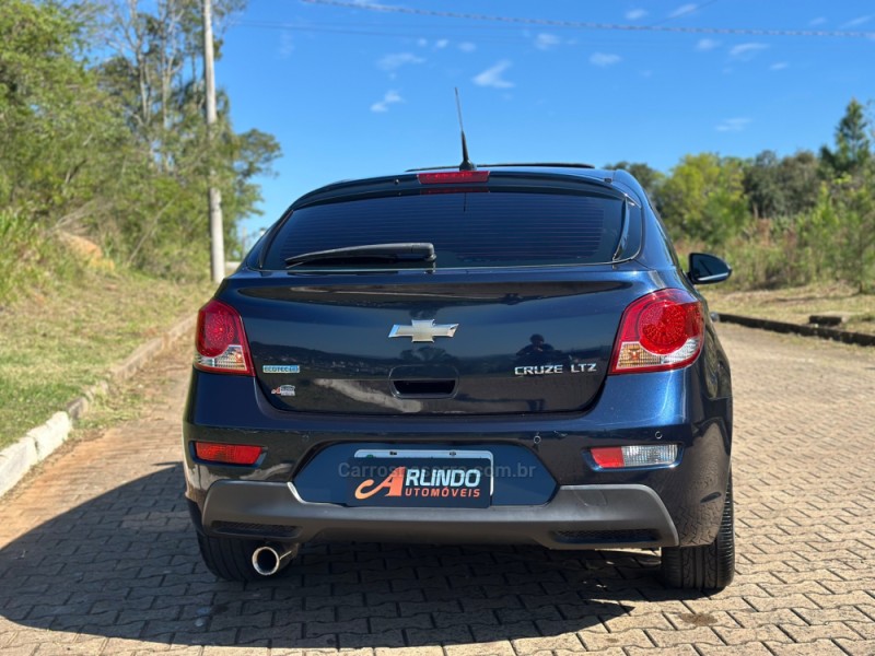 CRUZE 1.8 LTZ SPORT6 16V FLEX 4P AUTOMÁTICO - 2013 - PAROBé