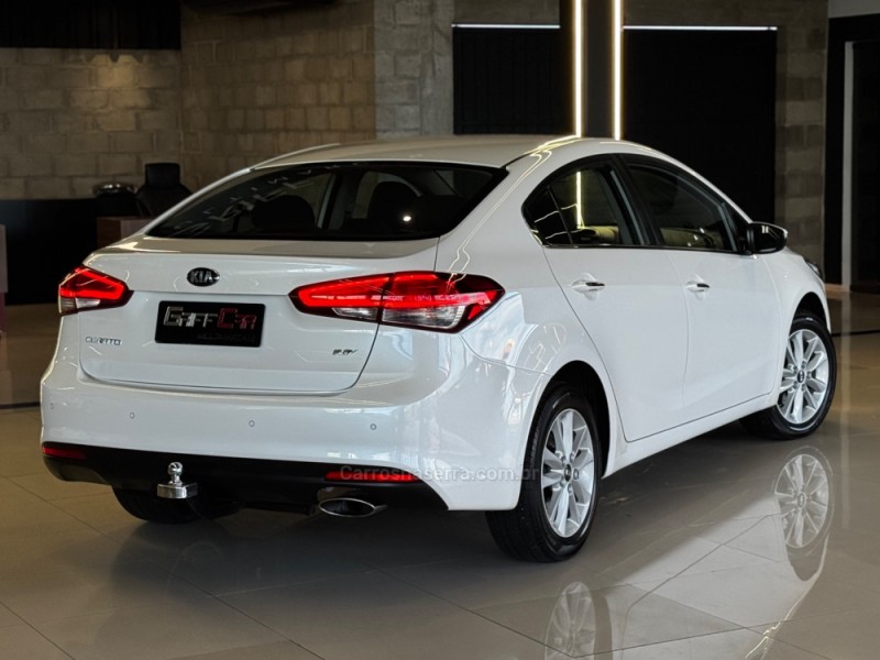 CERATO 1.6 16V SX4 FLEX 4P AUTOMÁTICO - 2017 - DOIS IRMãOS