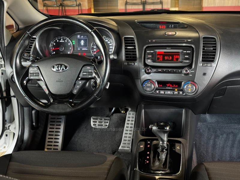 CERATO 1.6 16V SX4 FLEX 4P AUTOMÁTICO - 2017 - DOIS IRMãOS