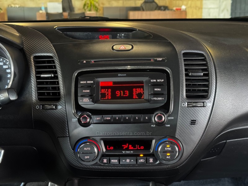 CERATO 1.6 16V SX4 FLEX 4P AUTOMÁTICO - 2017 - DOIS IRMãOS
