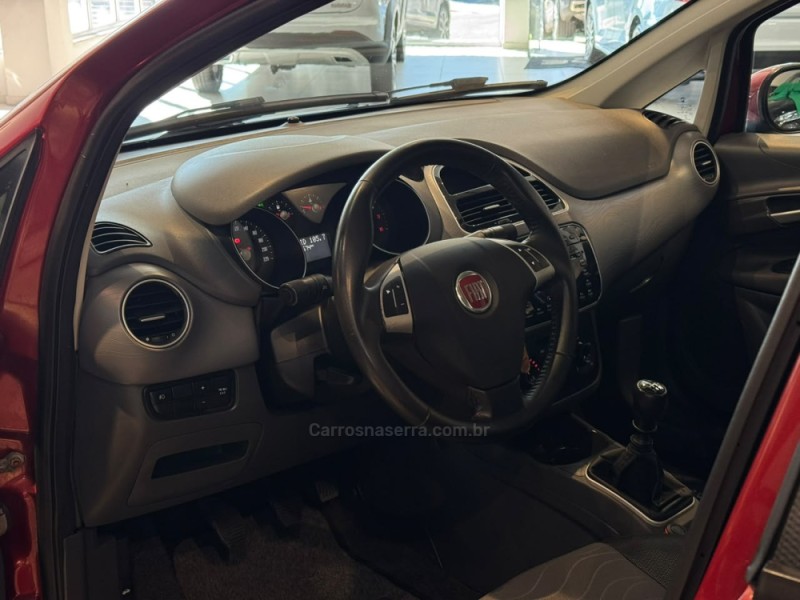 PUNTO 1.4 ATTRACTIVE ITALIA 8V FLEX 4P MANUAL - 2016 - CAXIAS DO SUL