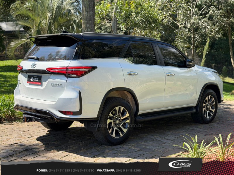 HILUX SW4 2.8 4X4 DIAMOND 16V TURBO DIESEL 4P 7 LUGARES AUTOMATICO - 2024 - CARLOS BARBOSA