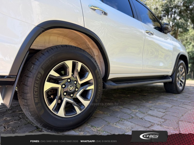 HILUX SW4 2.8 4X4 DIAMOND 16V TURBO DIESEL 4P 7 LUGARES AUTOMATICO - 2024 - CARLOS BARBOSA