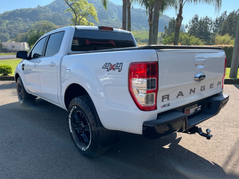 RANGER 2.2 XLS 4X4 CD 16V DIESEL 4P AUTOMÁTICO - 2019 - BOM PRINCíPIO