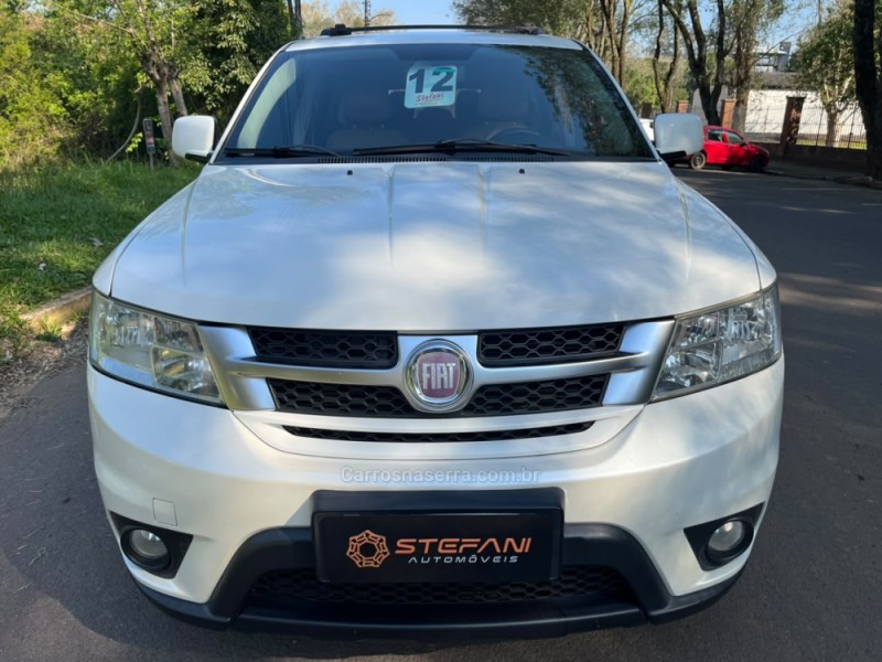 FREEMONT 2.4 PRECISION 16V GASOLINA 4P AUTOMÁTICO - 2012 - FELIZ