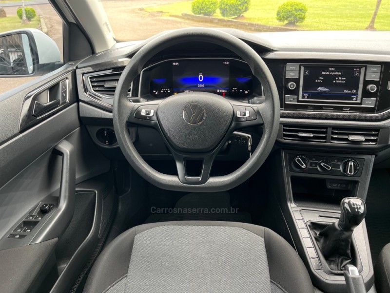 POLO 1.0 TSI FLEX 4P MANUAL - 2023 - BOM PRINCíPIO