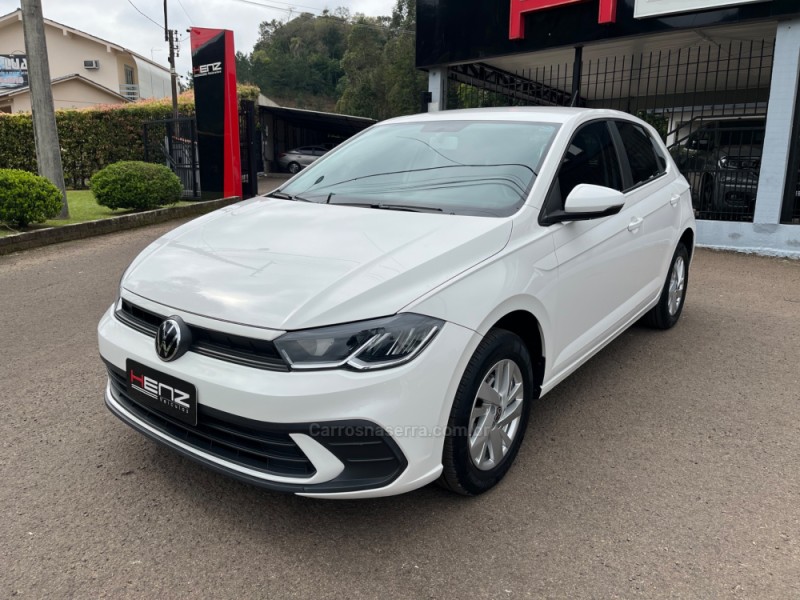 polo 1.0 tsi flex 4p manual 2023 bom principio