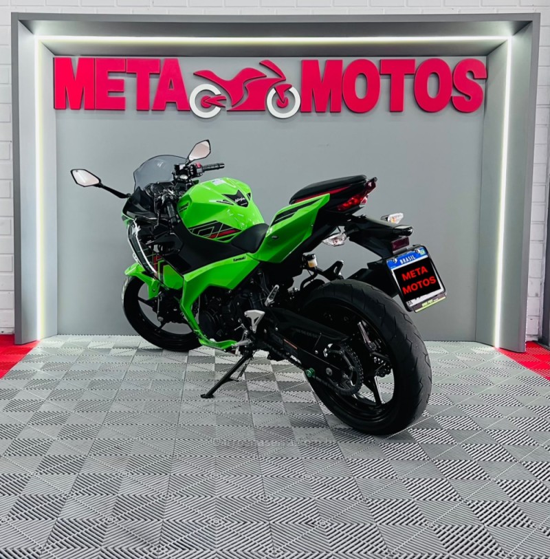 NINJA 400  - 2024 - CAMPO BOM