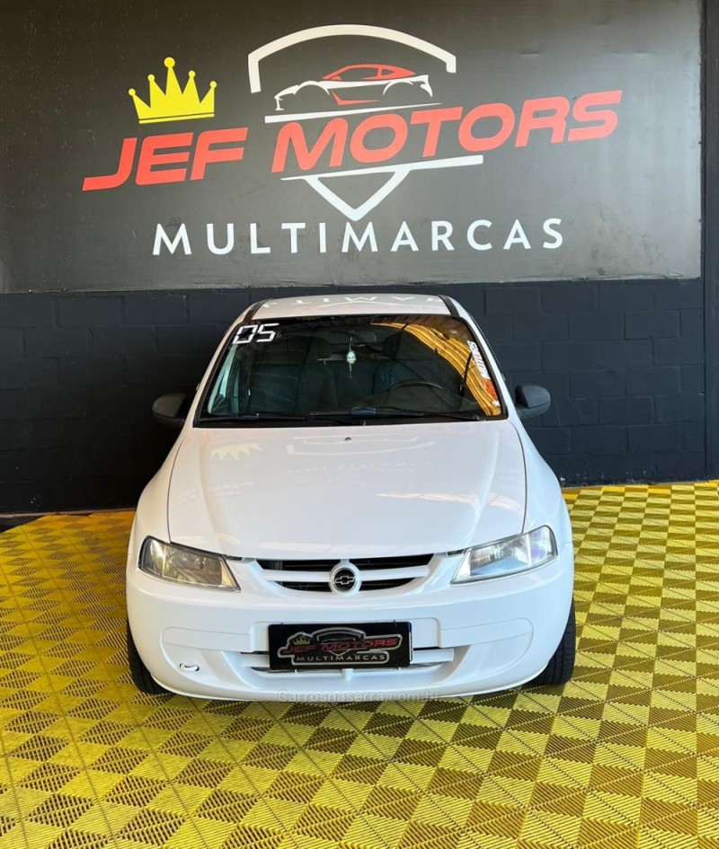 CELTA 1.0 MPFI VHC SUPER 8V GASOLINA 4P MANUAL - 2005 - CAXIAS DO SUL