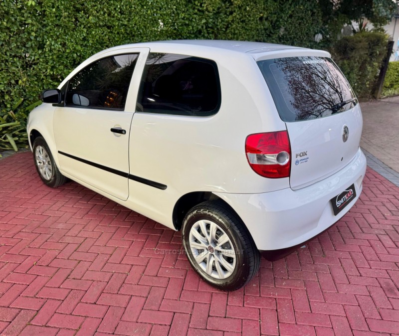 FOX 1.0 MI 8V FLEX 2P MANUAL - 2005 - ROLANTE