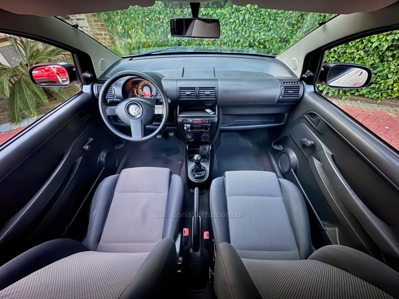 FOX 1.0 MI 8V FLEX 2P MANUAL - 2005 - ROLANTE